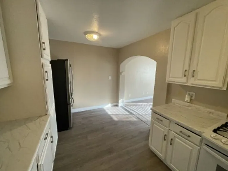 2145 Calle Serena — Photo 7