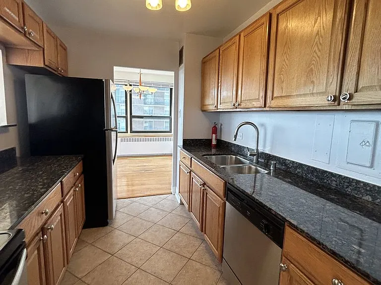 4180 Marine Terrace Apartments — Photo 168