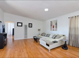 (Undisclosed Address), Los Angeles, CA 90046
