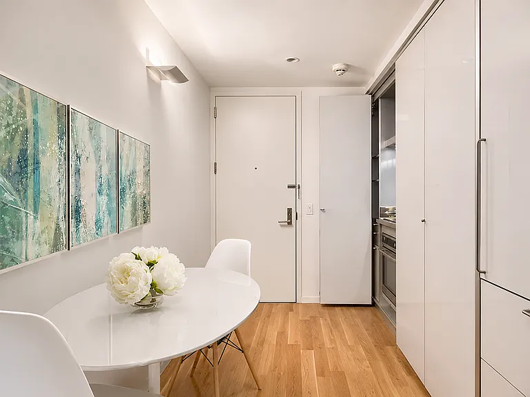 18 W 48th St #4C — Photo 8