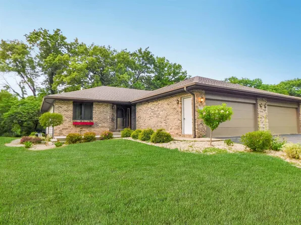 527 Trading Post Trl, Rockton, IL 61072
