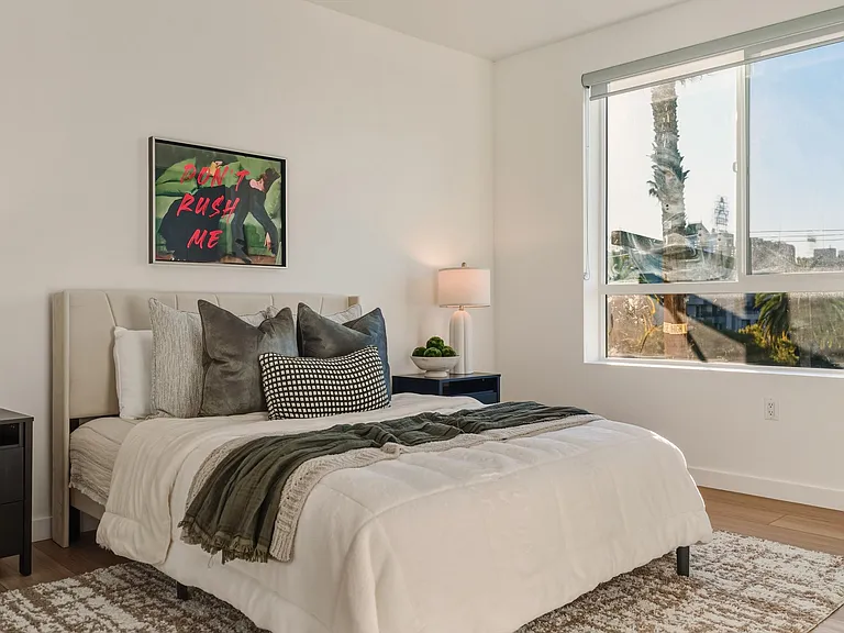 The Sophia - 1759 N Gower St — Photo 38