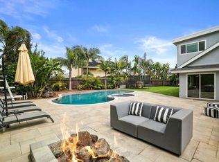2216 Cameo Rd, Carlsbad, CA 92008