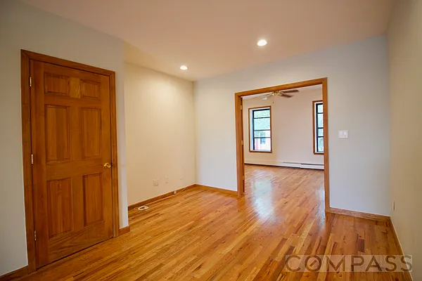 Rented by Compass | media 27