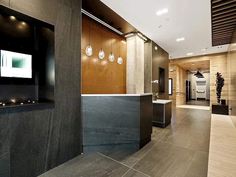 The Shaw — Photo 15