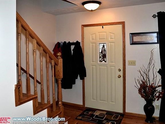 2nd image of 715 Sierra Dr