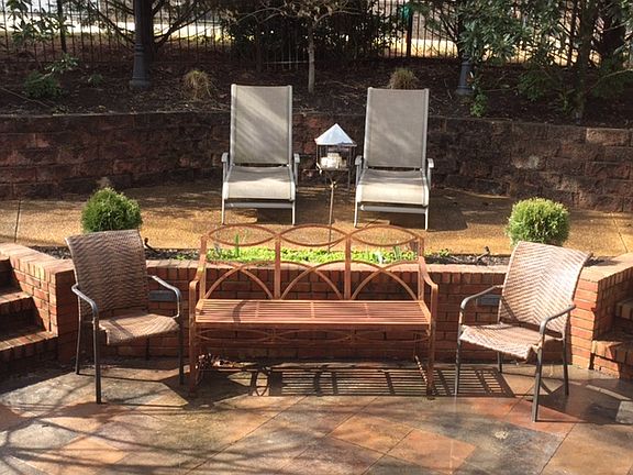 Private Courtyard