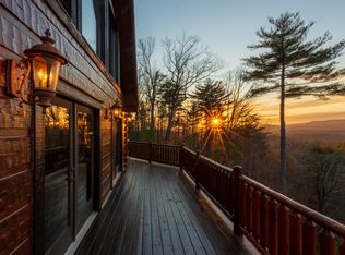 603 Hidden Lake Dr, Ellijay, GA 30522