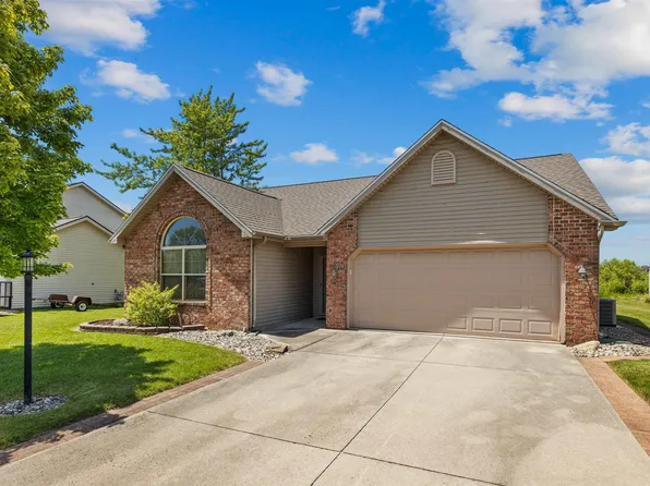 1107 Virginia Ln, Auburn, IN 46706