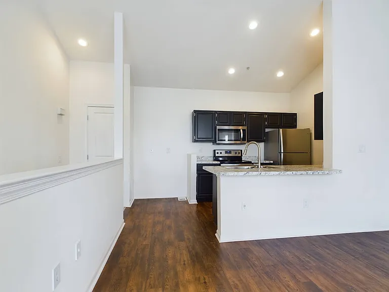 Botanica Cottages Apartment Homes — Photo 47