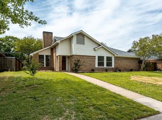 1315 Elk Grove Dr, Richardson, TX 75081