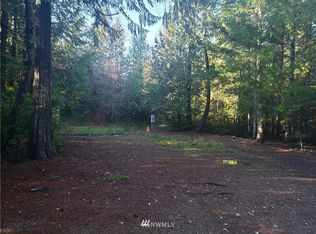 262 NE Kissin Tree Ln, Tahuya, WA 98588