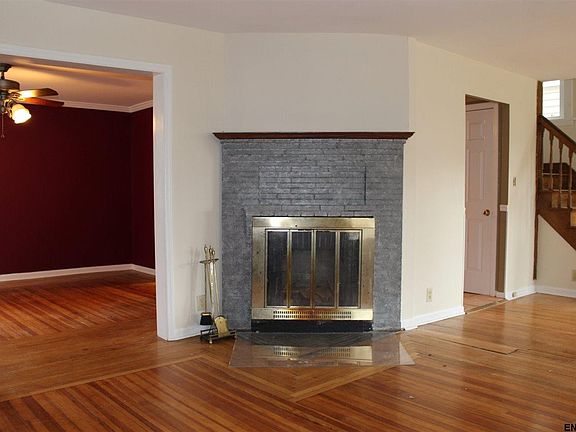 4th image of 1288 Glenwood Blvd
