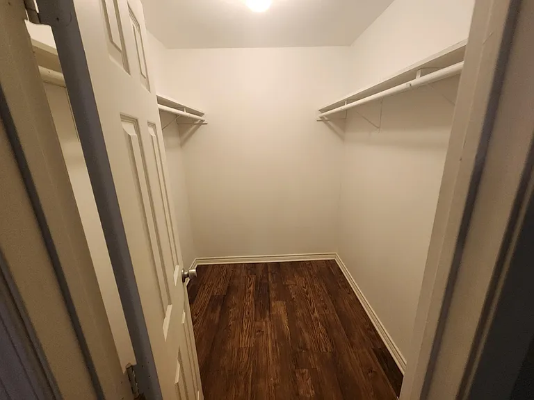 2714 Whitis Ave #C — Photo 11