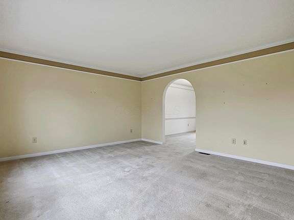 5th image of 249 N Bend Dr