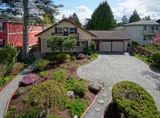 18620 2nd Ave SW, Normandy Park, WA 98166