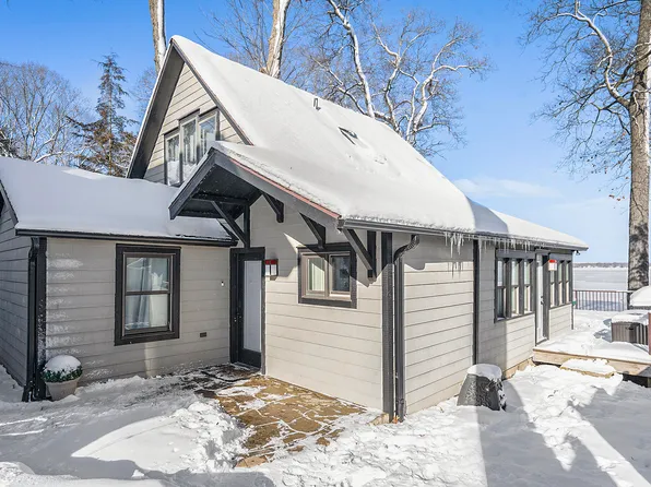 9448 Fraulin Dr, Richland, MI 49083