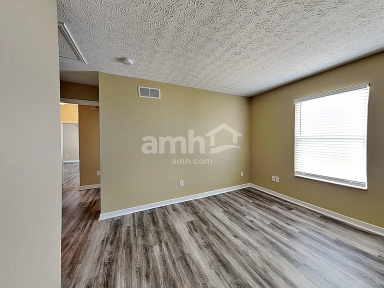 4433 Greensbury Dr — Photo 15
