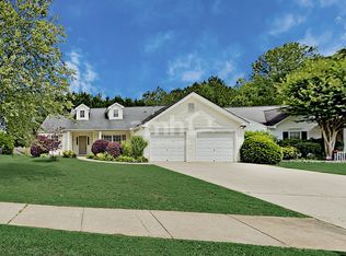 517 Lazy River Ln, Woodstock, GA 30188