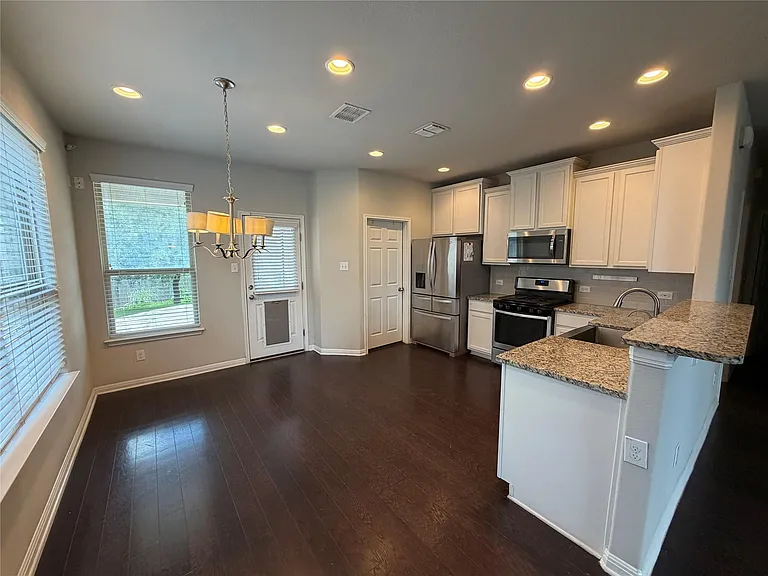 13221 Olivers Way — Photo 6