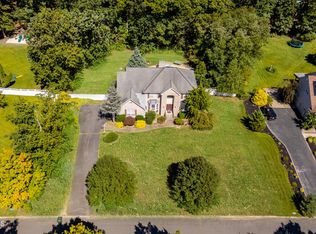 67 Tuscany Dr, Jackson, NJ