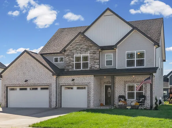 1131 Chagford Dr, Clarksville, TN 37043