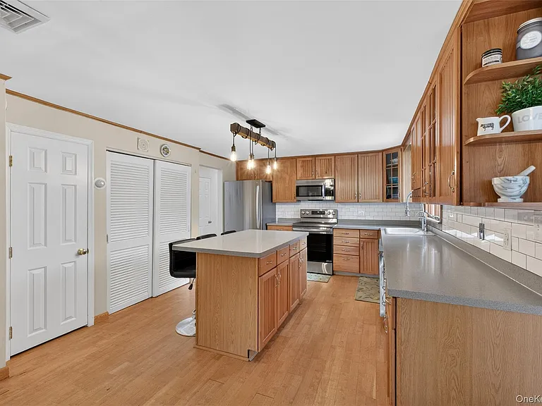 22 Blossom Hill Dr — Photo 20
