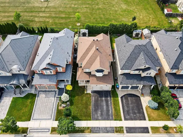 7 Messina Ave, Brampton, ON L6Y 0M6