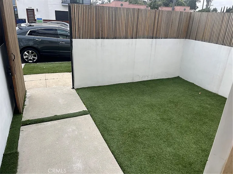 2151 S West View St — Photo 19