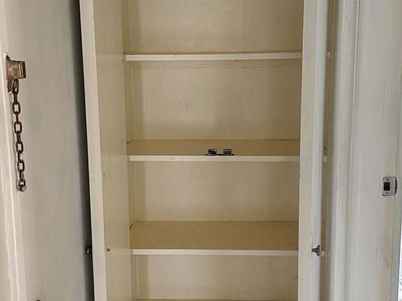 5th image of 1410 85th St