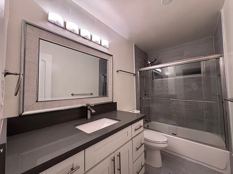 6520 Shirley Ave #14 — Photo 6