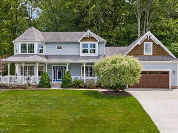 1846 Fairway Dr, Uniontown, OH 44685