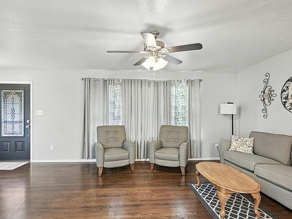 5th image of 2214 S Brownell Avenue