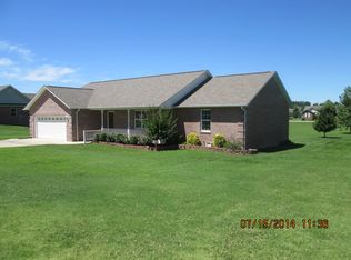 1211 Redwood, Dexter, MO 63841