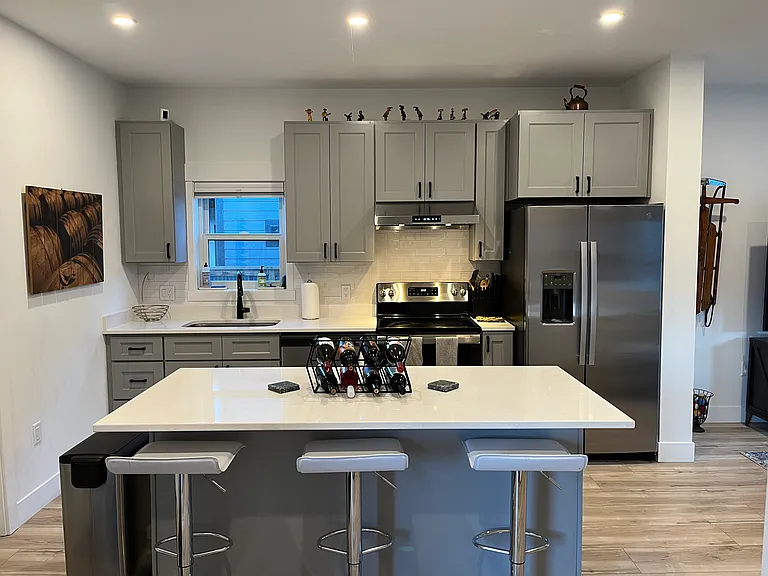 10604 Willow Ave — Photo 7