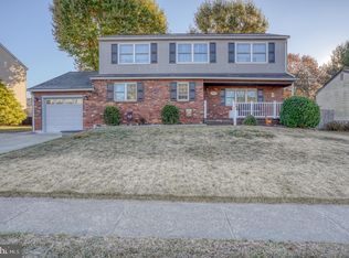 102 Alvin Dr, Newark, DE 19702