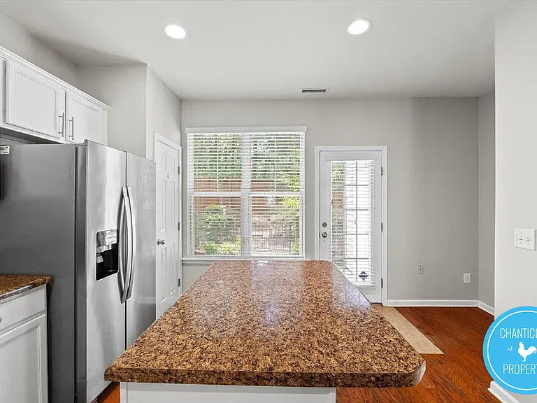3100 Berkeley Springs Pl #1 — Photo 9