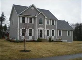 37 Boulder Hill Rd, Jefferson, MA 01522