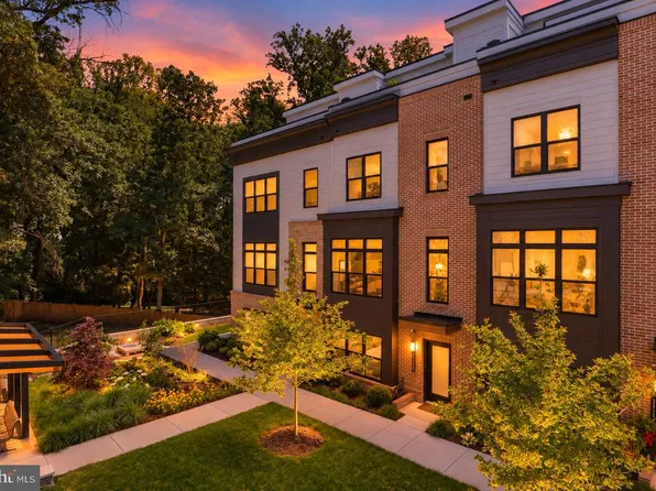 2110 Tysons Ridgeline Rd, Falls Church, VA 22043
