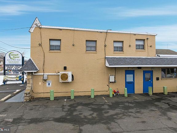 3rd image of 119 York Rd