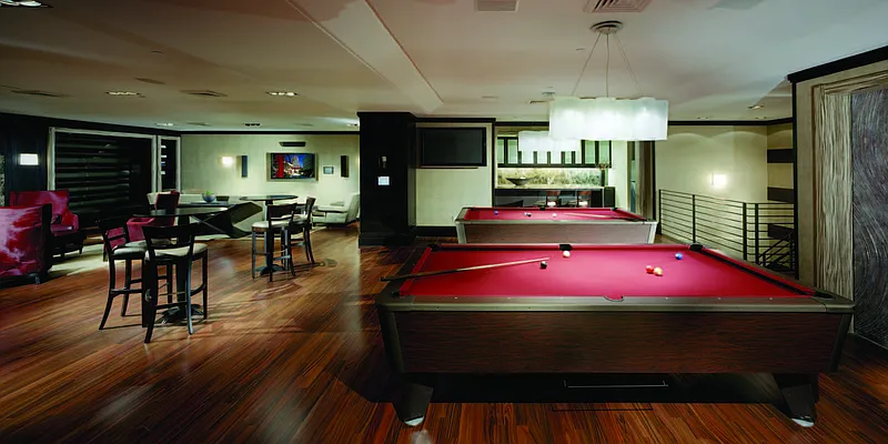 Rented by The Witkoff Group | media 17