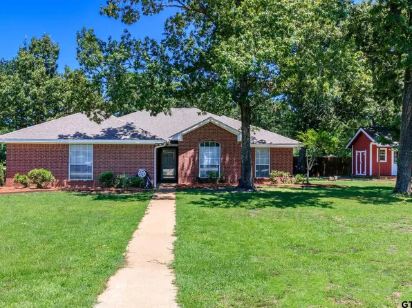 13201 Choice Cir, Lindale, TX 75771