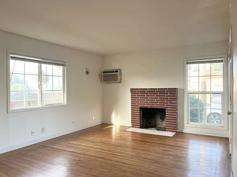 17 Callery Ct — Photo 7