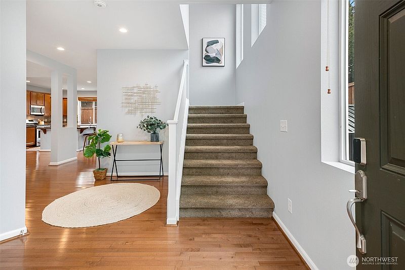 3rd image of 3931 177th Street SE
