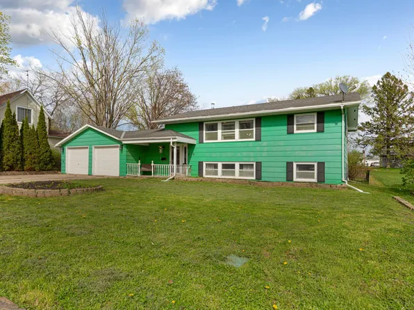 417 Warner Ave, Spring Valley, MN 55975