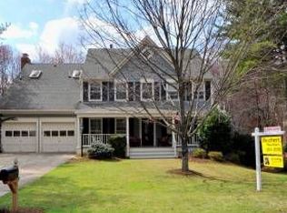 1504 Turtle Rock Ln, Reston, VA 20194