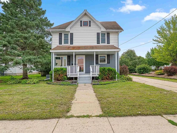 326 South High Street, Randolph, WI 53956