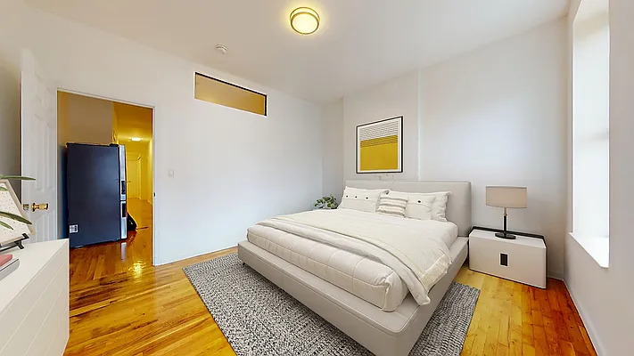 Rented by Bond New York | media 4