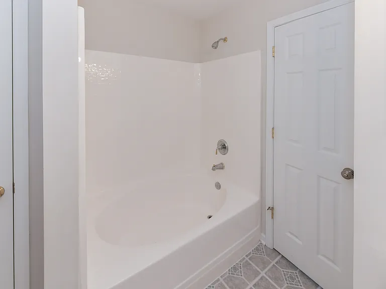 11927 Cheviott Hill Ln — Photo 19