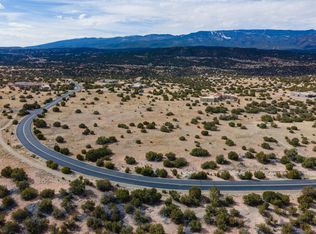 81 Turquoise Dr, Sandia Park, NM 87047